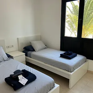 2 Bedroom Floor Close To , Puerto del Carmen (Lanzarote) Spain