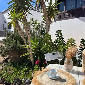 Casa Olga , Caleta de Sebo Spain